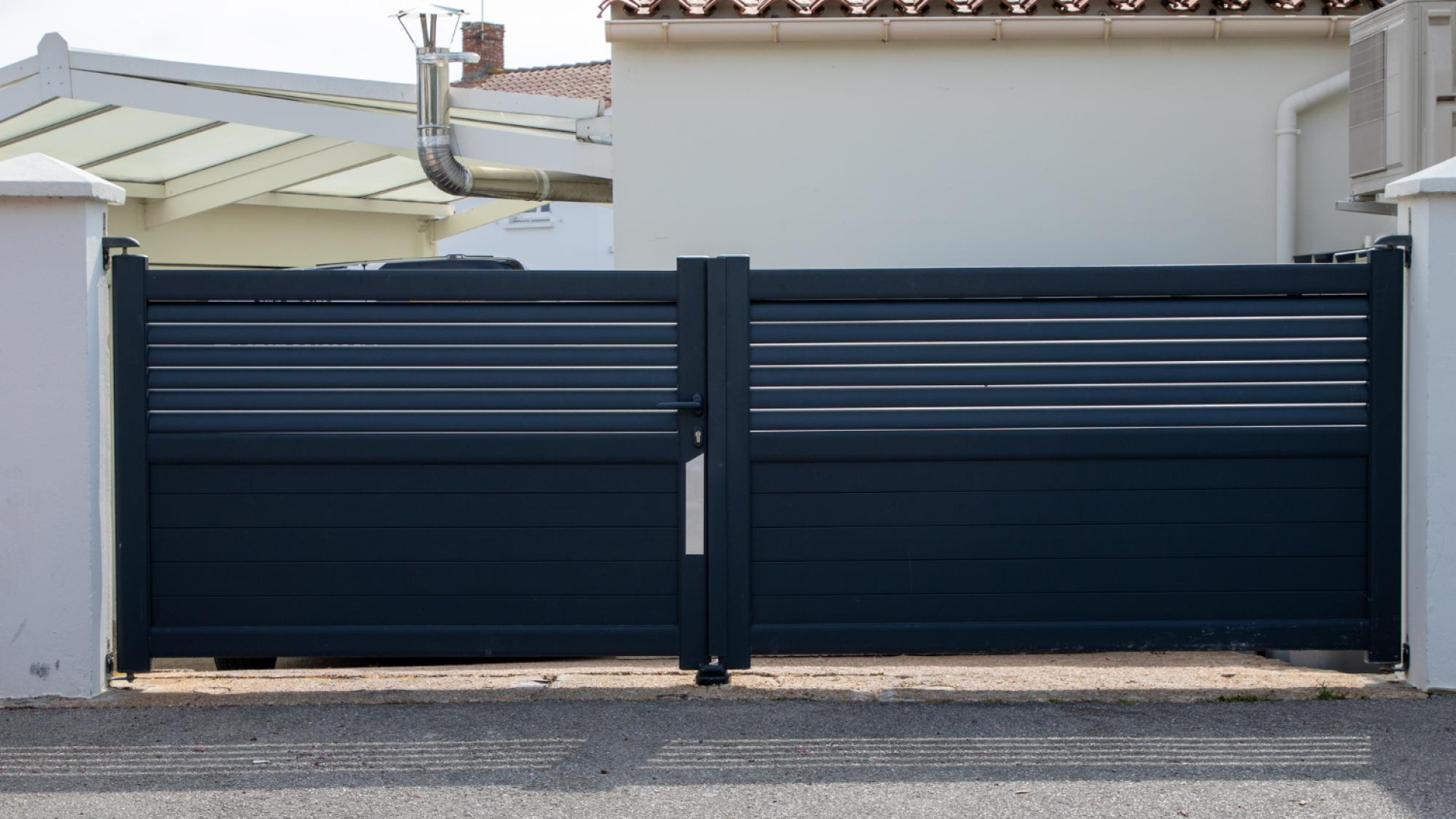 Optimisez la sécurité de votre propriété avec l'installation d'un portail
