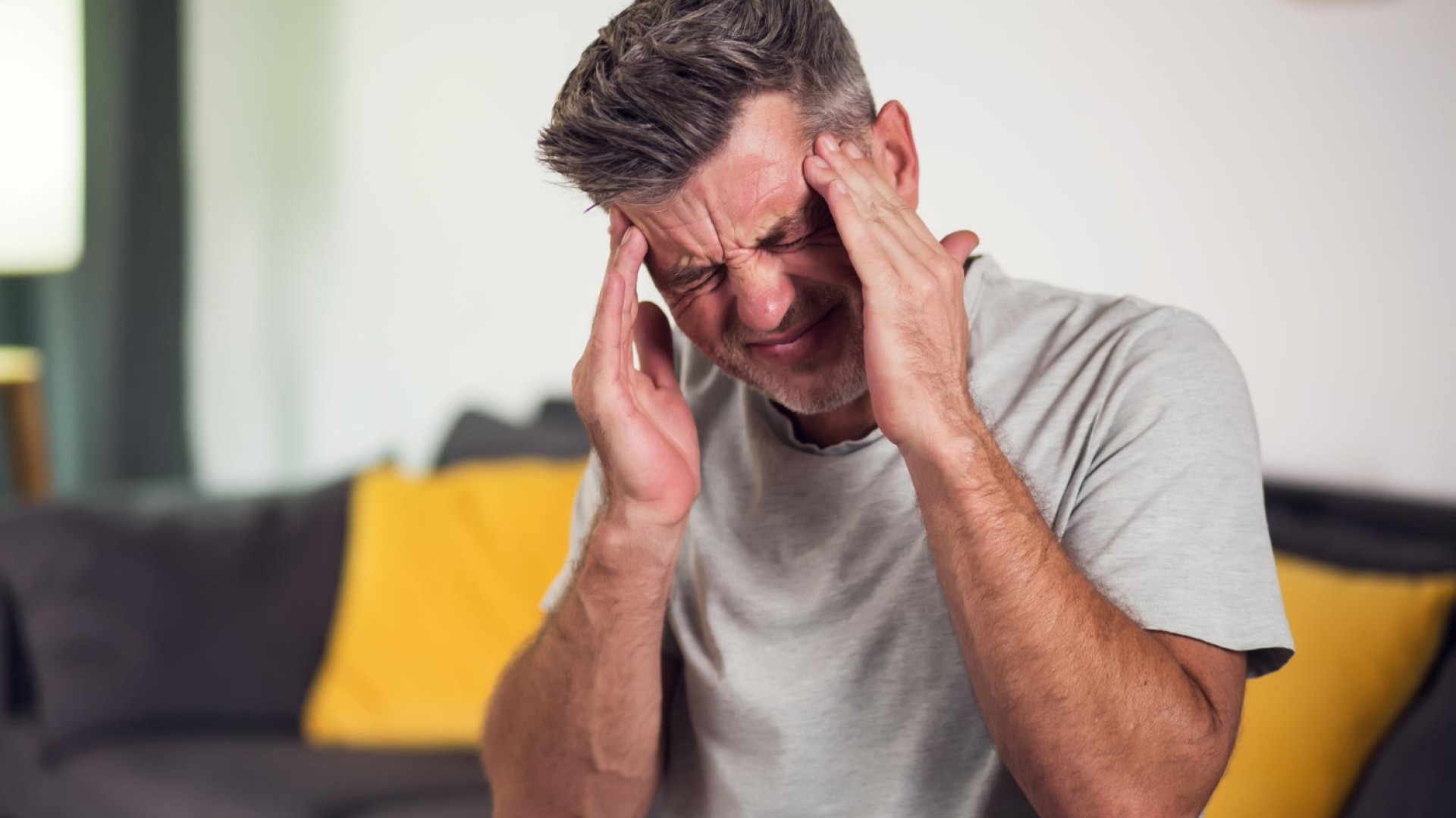 Ibuprofene : ce qu’il faut savoir sur cet anti-inflammatoire non stéroïdien