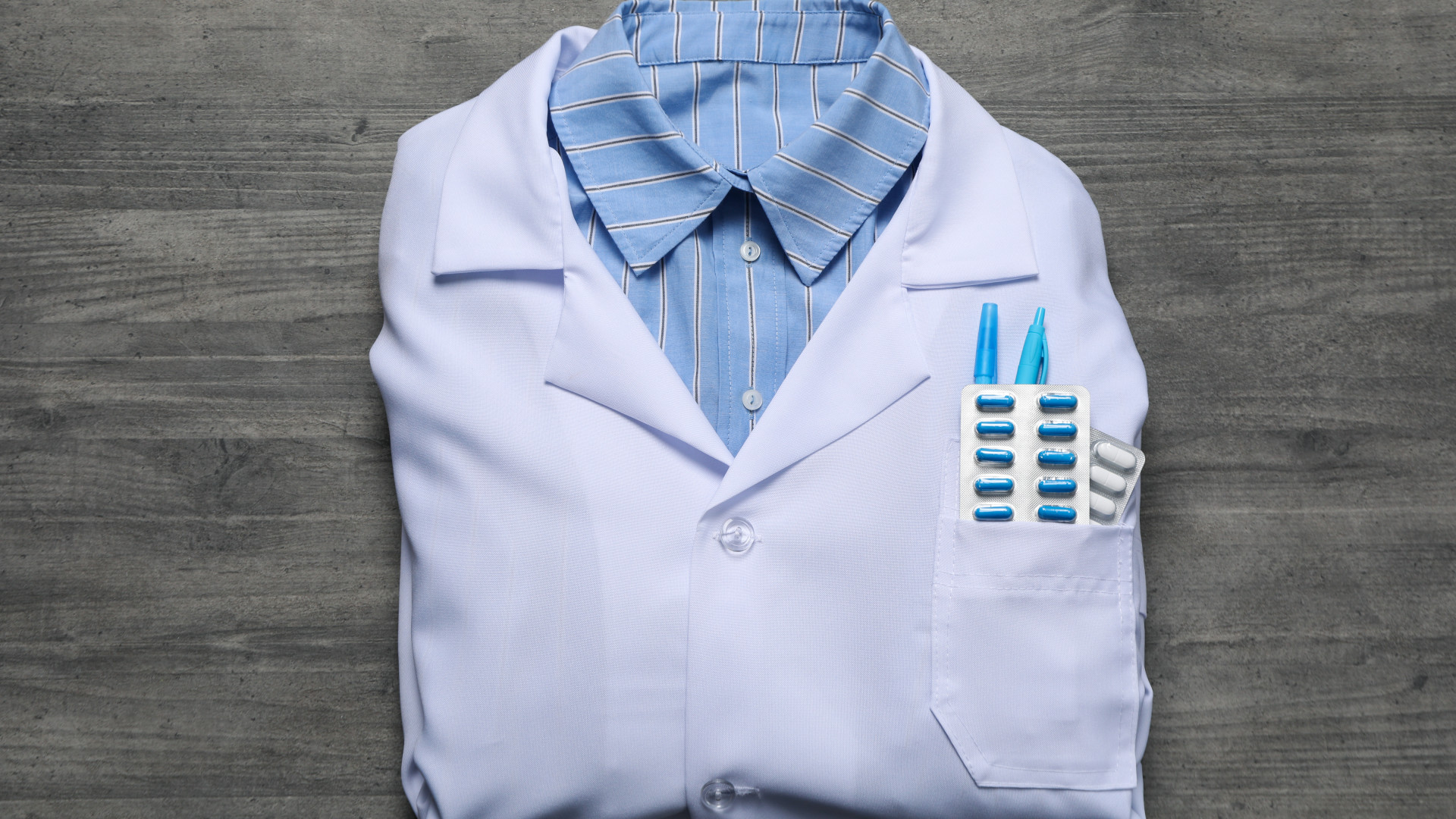 Blouse de travail de chimie : comment choisir la meilleure protection en laboratoire ?